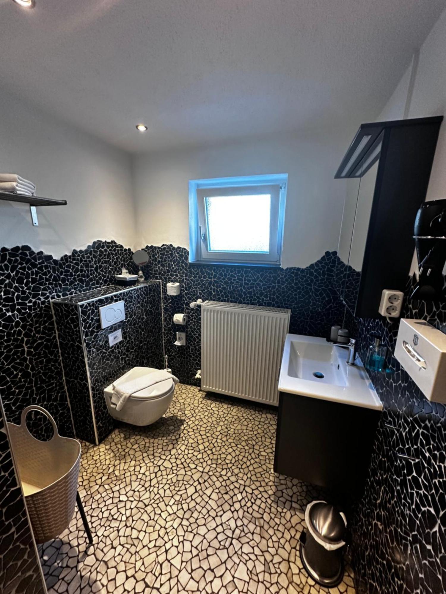 Ferienwohnung Schlossblick - 4 Sterne Sauna Pool Whirlpool Exklusiv Браунфелц Екстериор снимка