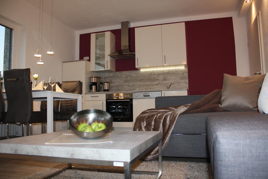 Ferienwohnung Schlossblick - 4 Sterne Sauna Pool Whirlpool Exklusiv Браунфелц Екстериор снимка